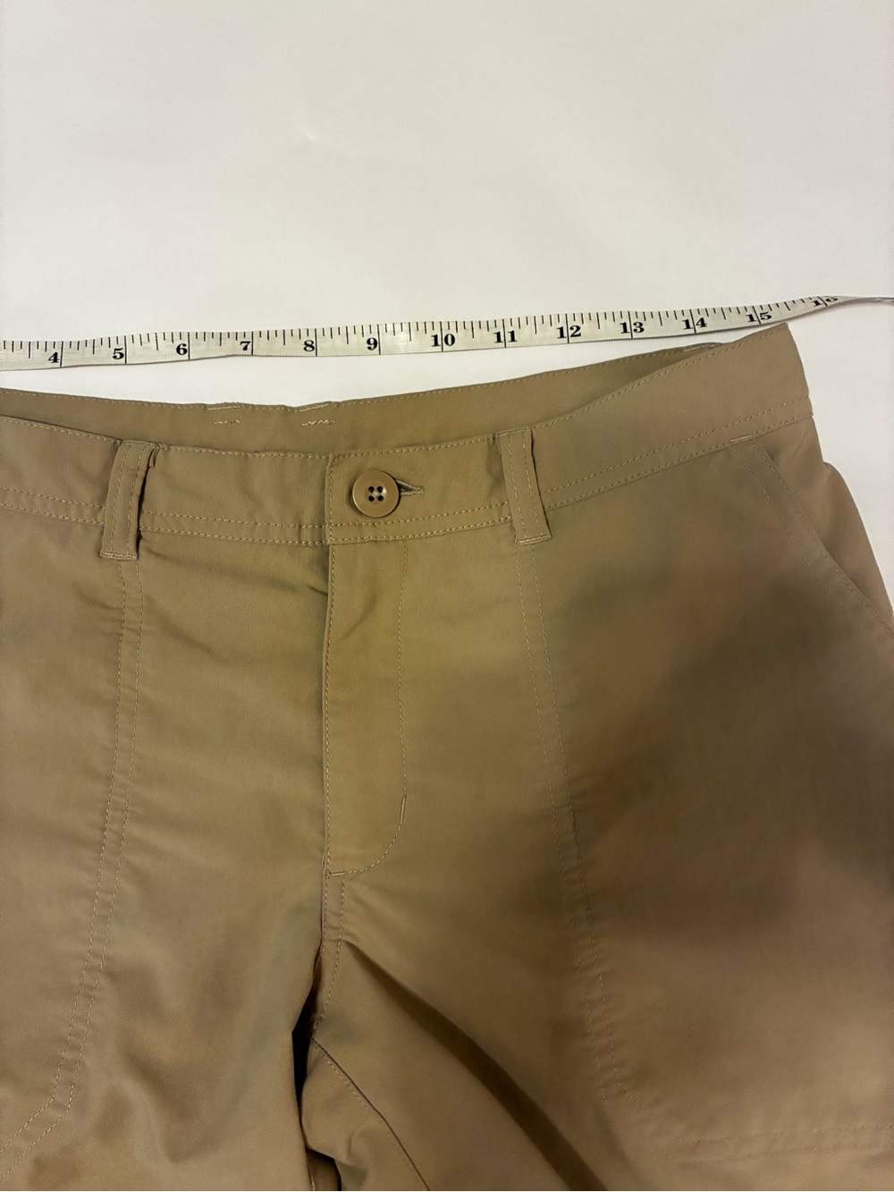 Patagonia Women's Cargo Pants - Olive - Picture 5 of 8